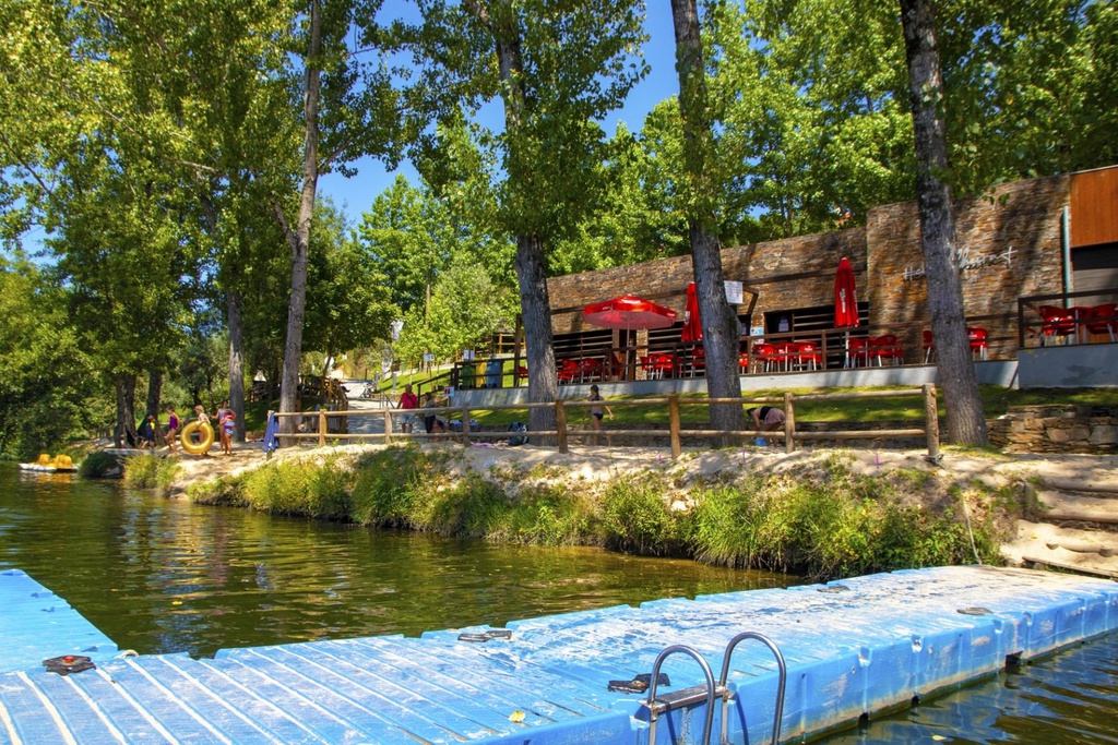 Peneda da Cascalheira - Secarias River Beach