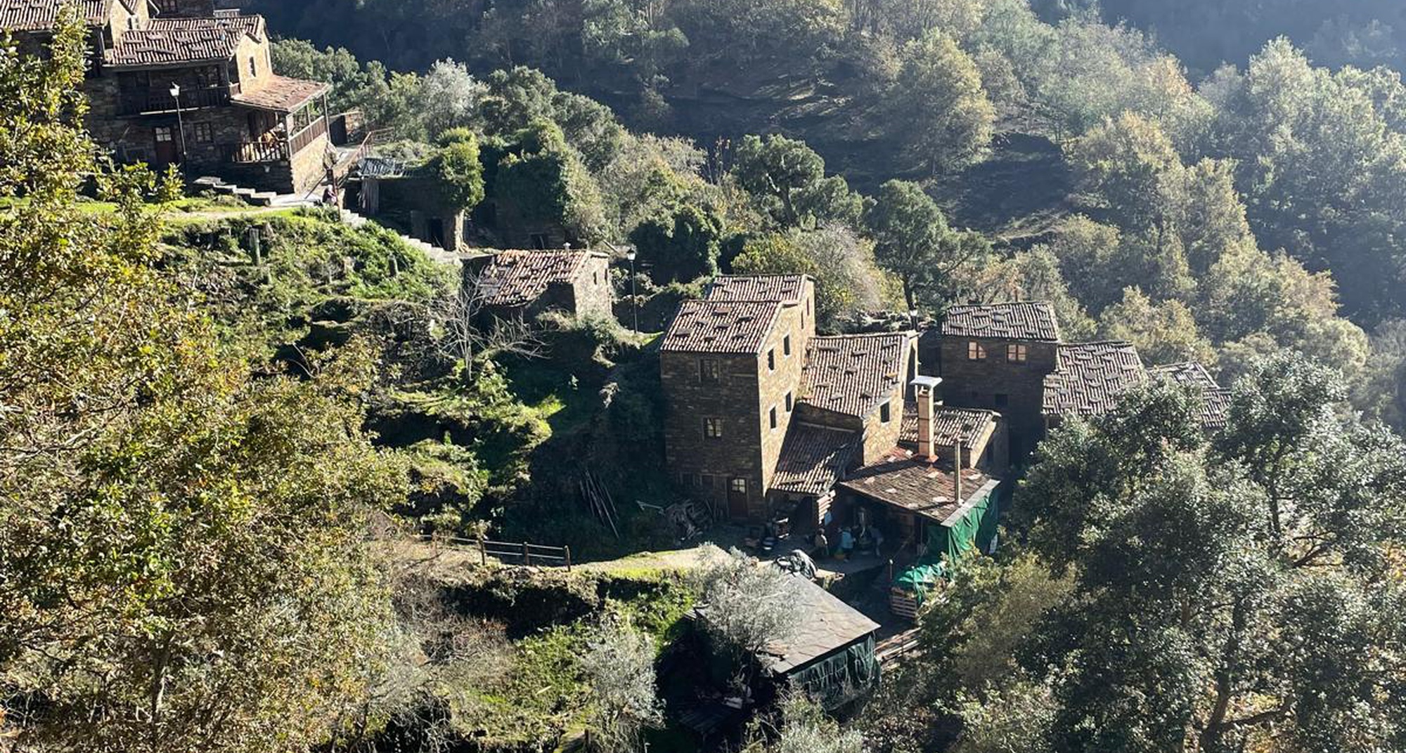 Da Terra à Parede – Iniciação às Argamassas de Cal