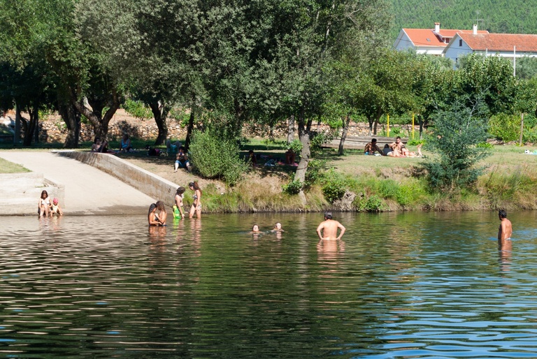 Janeiro de Cima River Beach