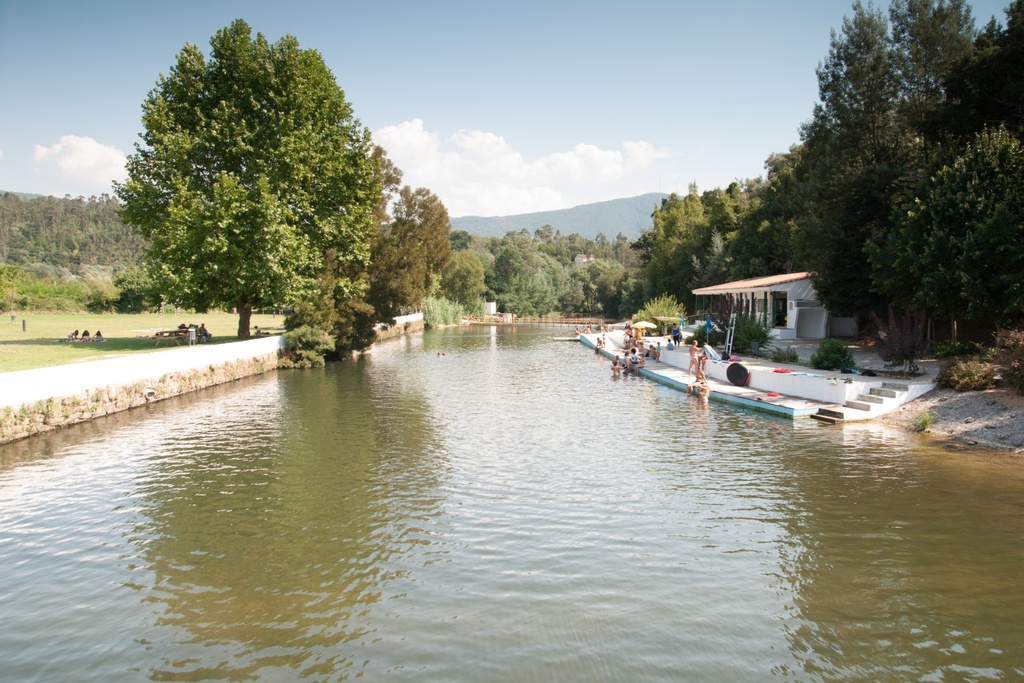 Senhora da Graça River Beach