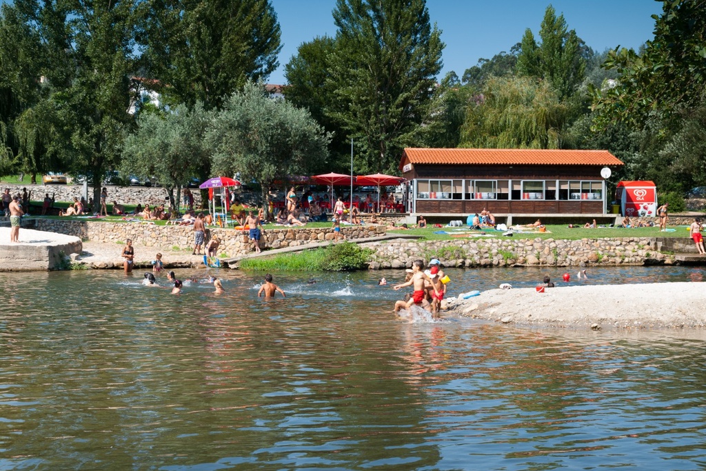 Praia Fluvial de Canaveias