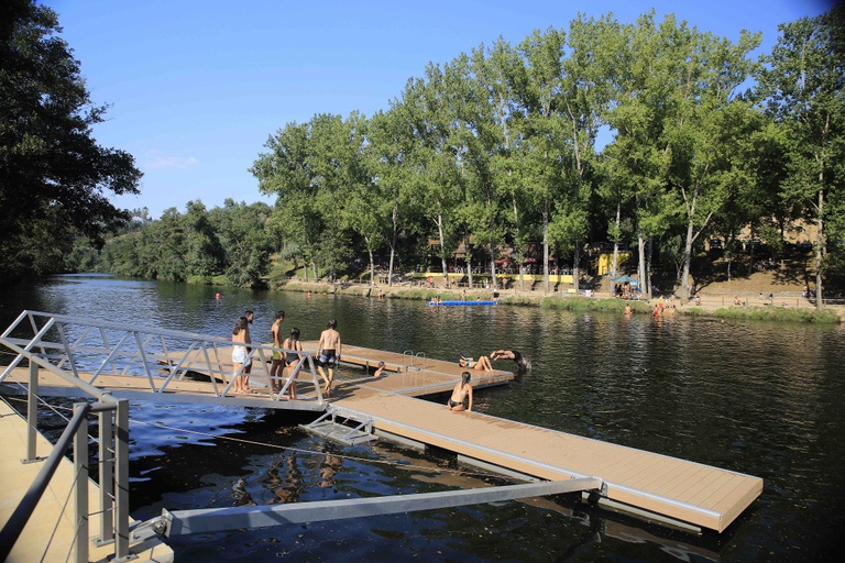 Ronqueira River Beach