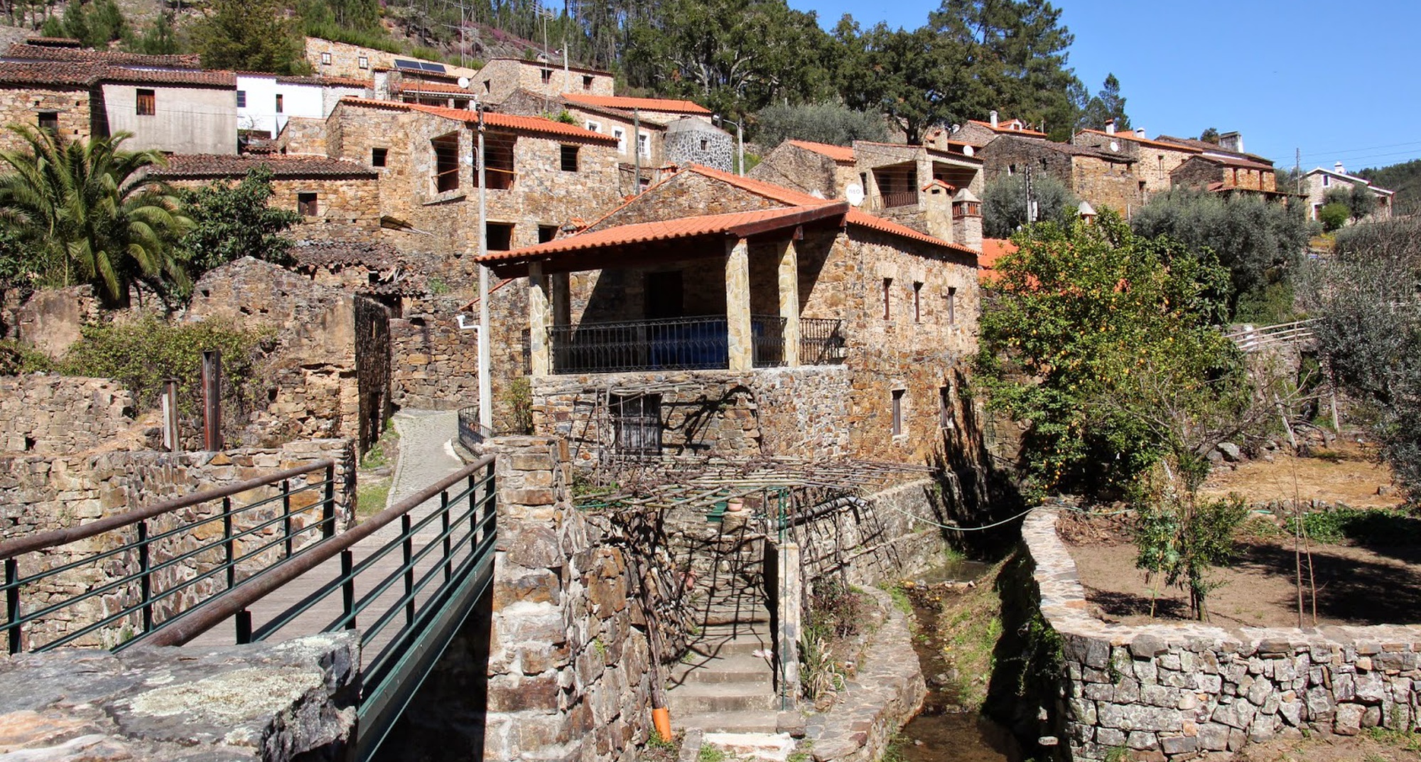 5 Casas Água Formosa - Aldeia de Xisto - Vila de Rei (Castelo