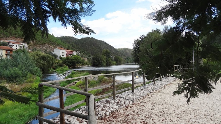 Praia Fluvial de Segade