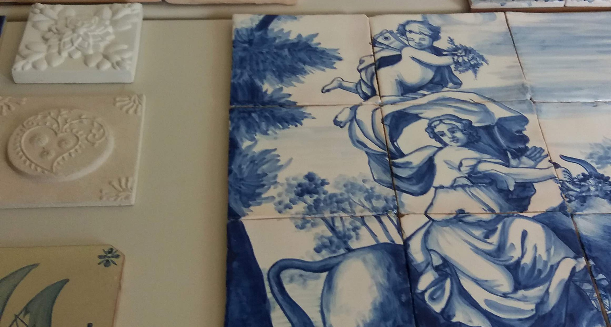 Curso de Produção & Pintura sobre Azulejo